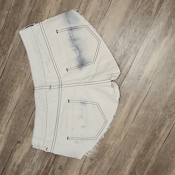 Billabong Laneway Jean Shorts, Distressed Color, Size 29 - Picture 4 of 5